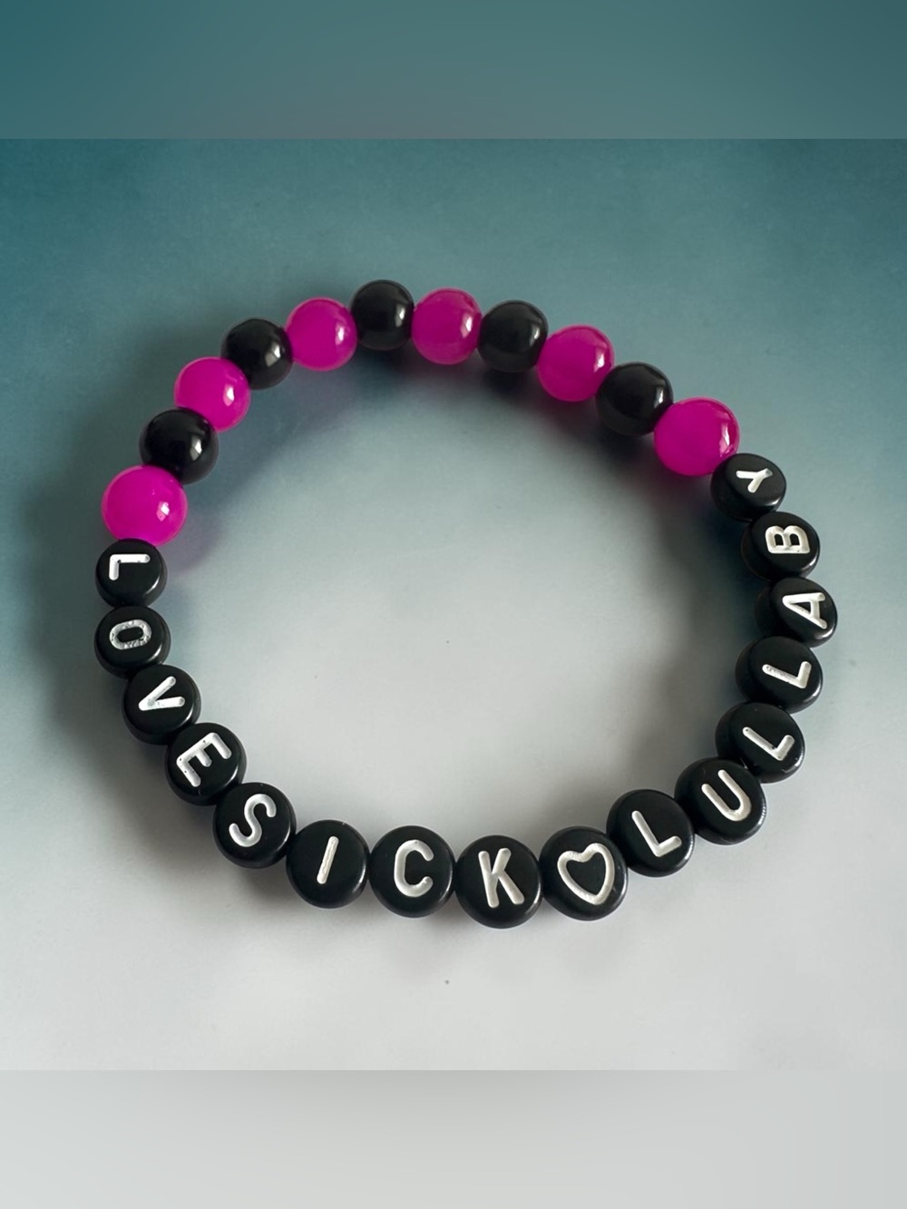 Yungblud Lovesick Lullaby inspired glass handmade bracelet Size 7